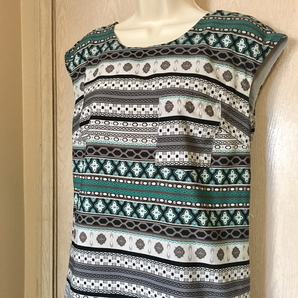 ❌DONATED❌Merona dress *no belt - S/P Aztec print - Picture 2 of 8